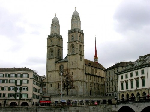 Sui�a - Zurique - Catedral Grossmunster - Clique para ativar o Slide Show